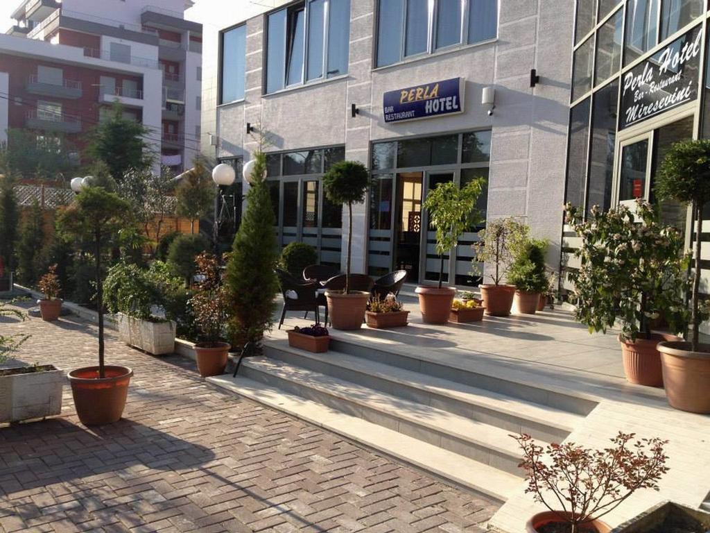 Perla Hotel Pogradec Exterior foto